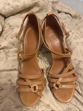 Tory Burch Elizabella Heels